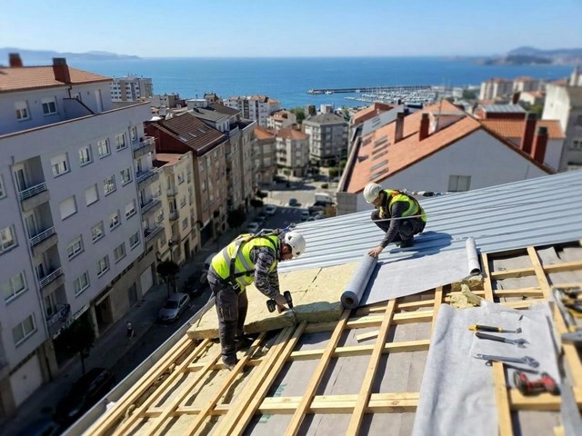 Instalación y rehabilitación de cubiertas en Vigo